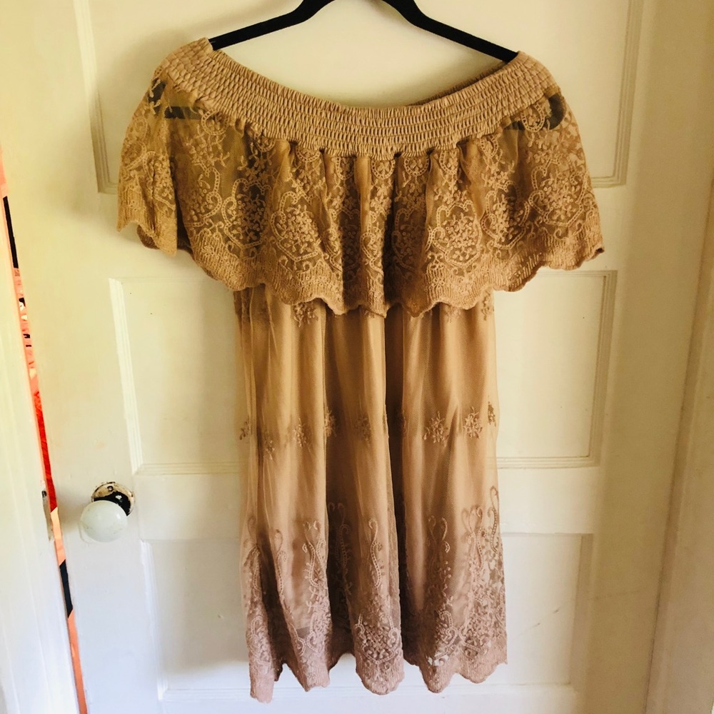 Super cute off the shoulder lace dress
